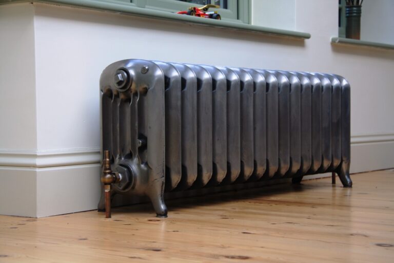 The Ideal Plain 4 column window radiator by the National Radiator Company.
